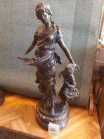 Bronze de 57 cm signé MOREAU sur socle en marbre, Antiquités & Art, Art | Sculptures & Bois, Enlèvement ou Envoi