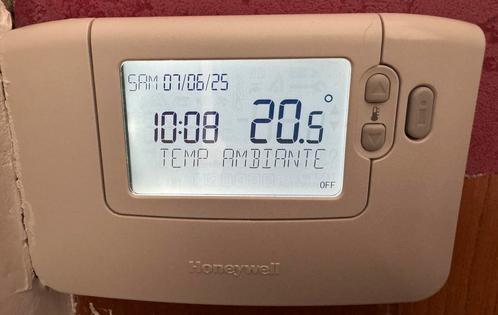 Thermostat Honeywell / 2 vannes radiateur neuf, Doe-het-zelf en Bouw, Thermostaten, Zo goed als nieuw, Ophalen
