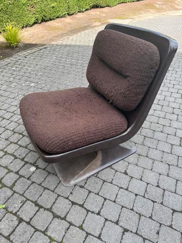 Fauteuil vintage par Albert Jacob pour grosfillex beschikbaar voor biedingen