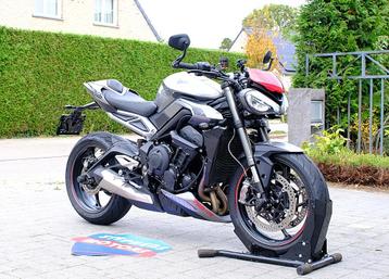 Triumph Street Triple RS beschikbaar voor biedingen