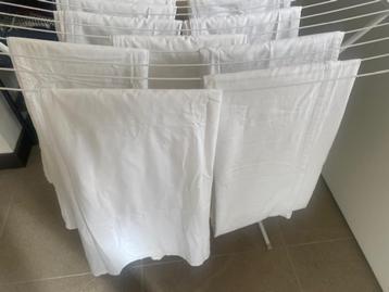 11 katoenen witte lakens 240x260 en 240x220 beschikbaar voor biedingen