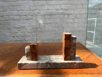 Art deco marmeren fotokadertje beschikbaar voor biedingen