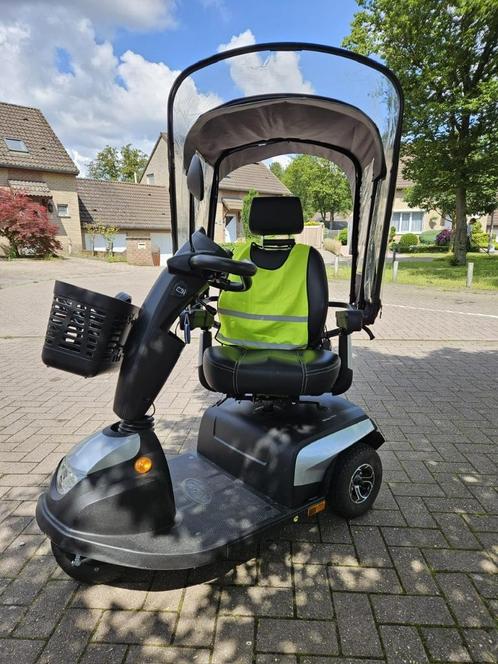Scootmobiel Invacare Orion Metro 3W, Diversen, Brommobielen en Scootmobielen, Zo goed als nieuw, Invacare, 36 t/m 45 km, 11 t/m 15 km/u