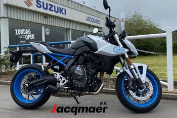 GSX-8S__WIT__0KMst__Nieuw motorfiets__ JACQMAER BV beschikbaar voor biedingen