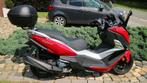 1/2 PRIJS!!!!! MAXIMAAL 300 350 KM!!!!, Motoren, Motoren | Overige merken, Scooter, 300 cc, Particulier, 1 cilinder