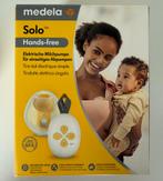 Medela Solo Hands-free elektrische borstkolf, Ophalen of Verzenden, Zo goed als nieuw, Borstkolf