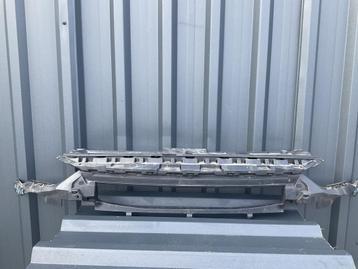 Bumper Grill Houder Opel Corsa F 982953568000 Gril OP-21042 beschikbaar voor biedingen