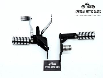 Linker en Rechter Bracket Foot controls Softail Evo  beschikbaar voor biedingen