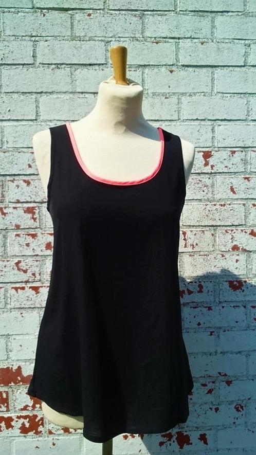 topje zwart fel roos randje speciale rug strook in kant M, Kleding | Dames, Topjes, Nieuw, Maat 38/40 (M), Zwart, Zonder mouw