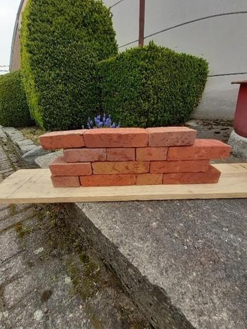gevelstenen (diverse) beschikbaar voor biedingen