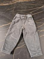 grijze broek van Zara - M 92 - 5€, Broek, Gebruikt, Jongen of Meisje, Ophalen of Verzenden