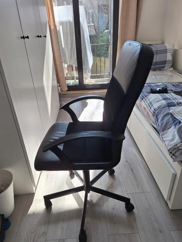 IKEA stoel van 45 euro, Huis en Inrichting, Bureaustoelen, Ophalen of Verzenden, Gebruikt