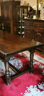 Donkere eiken tafel met 6 stoelen met bies, Ophalen