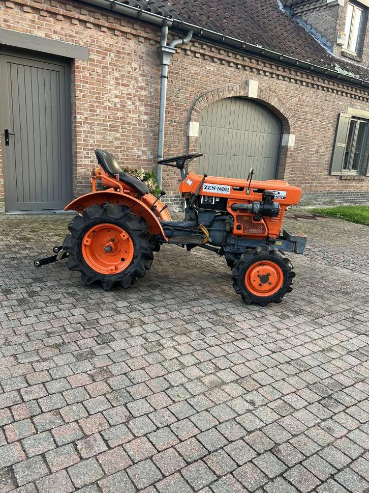 *super mooie handige compacte Kubota b5001 trekhaak gewicht*, Jardin & Terrasse, Tondeuses autoportées, 90 à 120 cm, Démarrage électrique