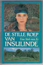 De stille roep van insulinde - Ena Stok-van Es, Livres, Romans, Pays-Bas, Enlèvement ou Envoi, Ena Stok-van Es, Neuf