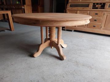 Showroommodel Ronde Teak Eettafel 140cm beschikbaar voor biedingen
