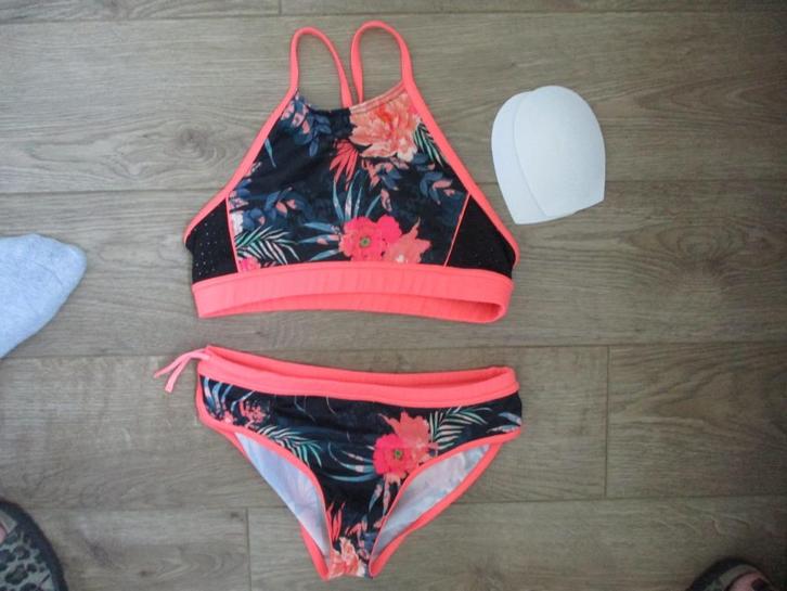 Bikini,  maat 12-13 j, OLAIAN, prima staat, Kinderen en Baby's, Kinderkleding | Maat 152, Gebruikt, Meisje, Sport- of Zwemkleding