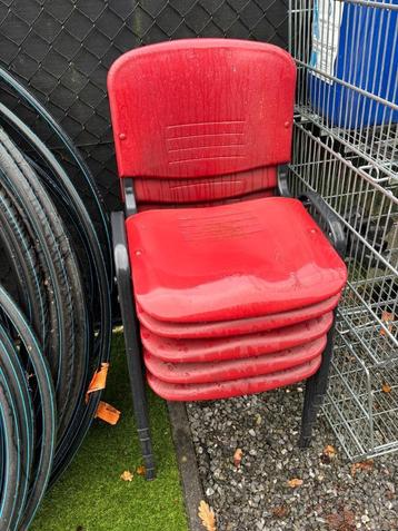 WERFKEETSTOELEN  beschikbaar voor biedingen
