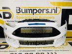 Bumper Ford Focus MK3 Facelift ST Line ST-Line Voorbumper 1-, Auto-onderdelen, Gebruikt, Voor, 6 maanden garantie, Ophalen of Verzenden