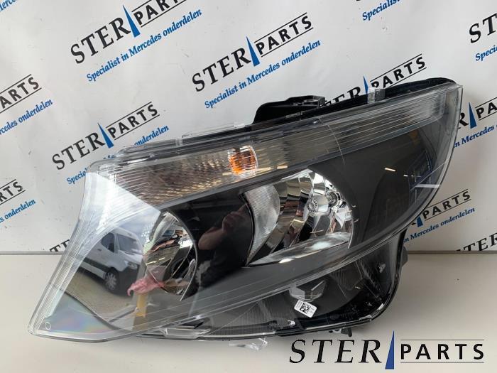Phare gauche d'un Mercedes Vito, Autos : Pièces & Accessoires, Éclairage, Mercedes-Benz, Neuf, 12 mois de garantie, Enlèvement ou Envoi