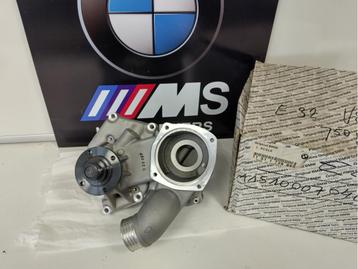 BMW E31 E32 V12 750 , 850 Waterpomp Nieuw 11511729855 beschikbaar voor biedingen