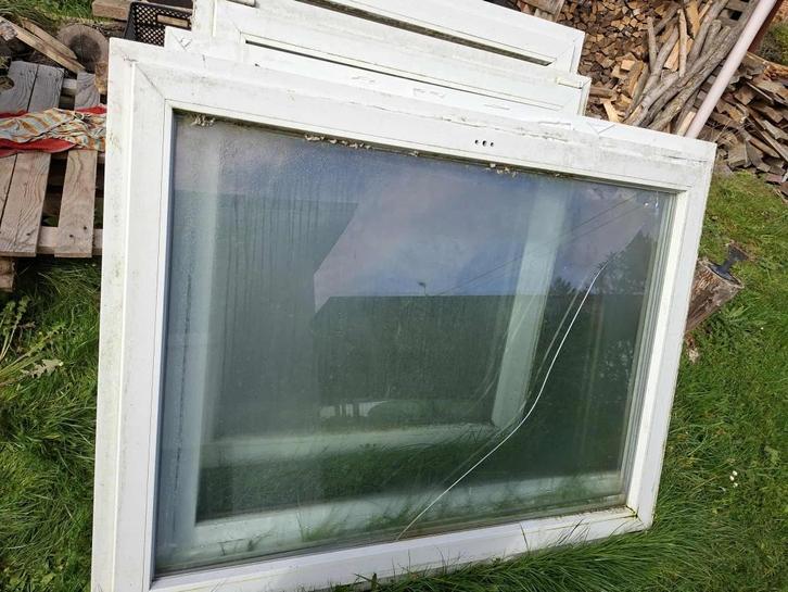3 Châssis pvc, Bricolage & Construction, Vitres, Châssis & Fenêtres, Utilisé, Fenêtre de façade ou Vitre, Double vitrage, Enlèvement