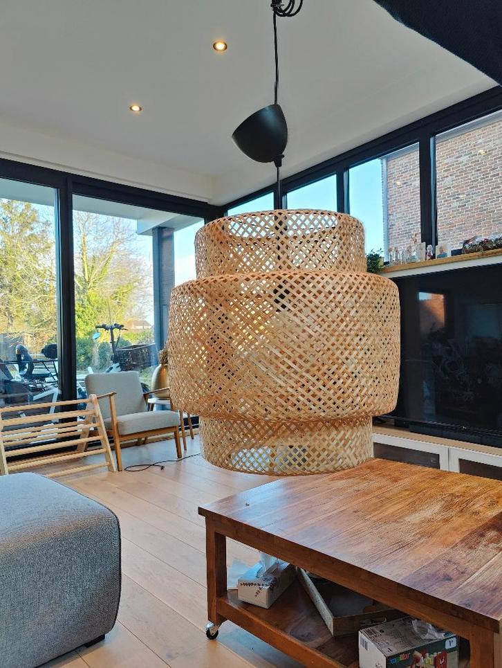SINNERLIG Hanglamp + LUNNOM Led-lamp (ikea), Huis en Inrichting, Lampen | Hanglampen, Zo goed als nieuw, Hout, Ophalen