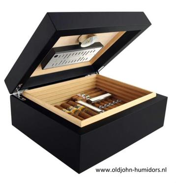 HUMIDOR ADORINI TORINO MEDIUM DELUXE - 75 SIGAREN       h135, Envoi, Neuf, Boite à tabac ou Emballage