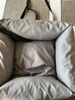 Autozitje kleine hond merk Animood, Dieren en Toebehoren, Ophalen, Zo goed als nieuw