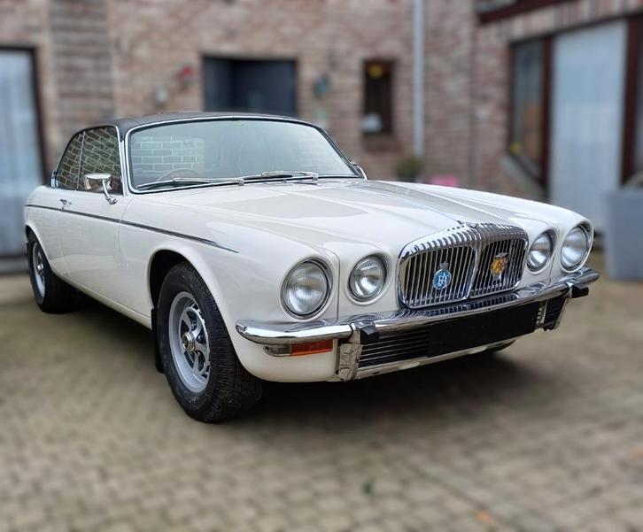 Daimler Sovereign Coupe 6-cilinder 4,2L Automaat 1976, Auto's, Jaguar, Particulier, Sovereign, Lederen bekleding, Lichtmetalen velgen