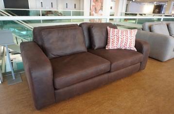 Lederen zetel – bruin, elegant en comfortabel beschikbaar voor biedingen