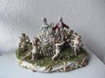 Capodimonte grote porseleine beeldengroep, Antiek en Kunst, Ophalen