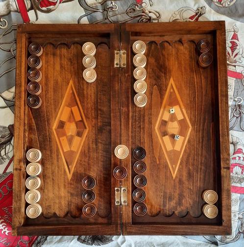 Backgammon, Hobby & Loisirs créatifs, Jeux de société | Jeux de plateau, Comme neuf, 1 ou 2 joueurs, Jeu de voyage, Enlèvement