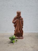 sculptuur van een Pleurant naar Claus Sluter, Ophalen