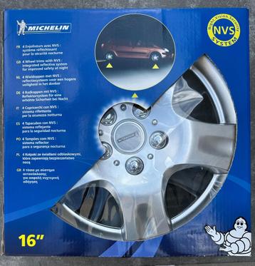Set wieldoppen 16" Michelin - perfecte staat beschikbaar voor biedingen