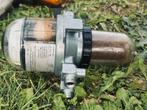 Vase d'expansion à vendre + filtres à huile, Enlèvement, Comme neuf