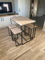 Tafel met krukken, Huis en Inrichting, Tafels | Statafels, Ophalen, Zo goed als nieuw