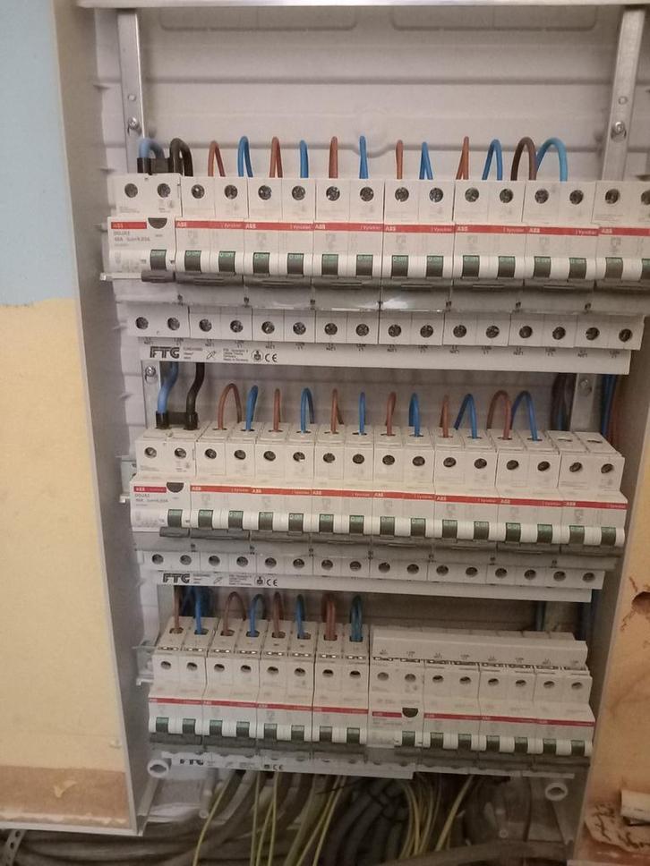 Électricien professionnel, Bricolage & Construction, Électricité & Câbles, Interrupteur, Interrupteur