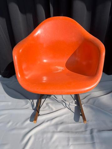Eames - Herman Miller RAR schommelstoel - origineel beschikbaar voor biedingen