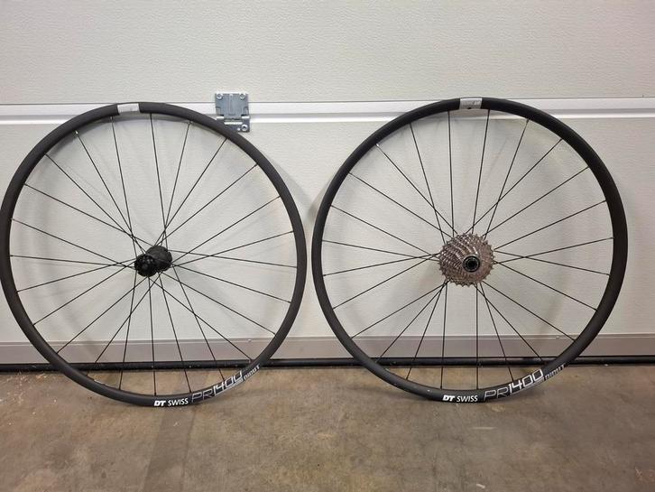 DT Swiss PR1400 racefiets disc wielen wielset - 1440gr, Fietsen en Brommers, Fietsonderdelen, Zo goed als nieuw, Racefiets, Wiel