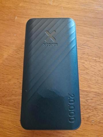 2 powerbanks 10.000 en 20.000 MaH  beschikbaar voor biedingen