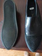 Nouvelle paire de chaussures confortables, Noir, Enlèvement ou Envoi, Neuf