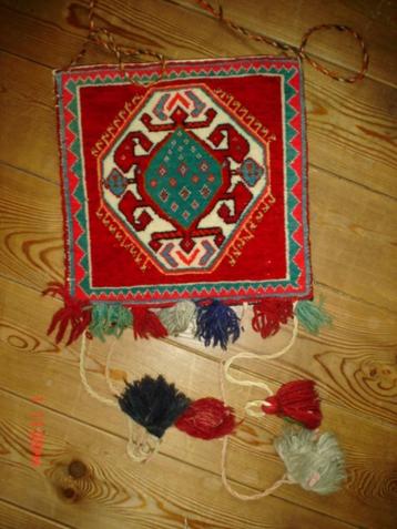 oosters handwerk, nieuwe staat, textiel beschikbaar voor biedingen