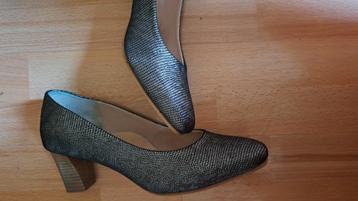 Grijze schoenen/DAMart. 41 beschikbaar voor biedingen