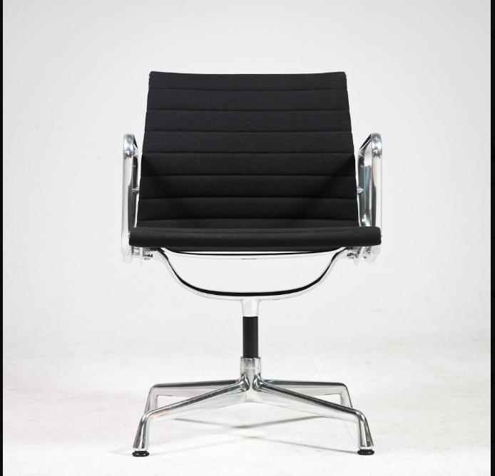 Vitra EA 108  (8 stuks), Huis en Inrichting, Bureaustoelen, Zo goed als nieuw, Bureaustoel, Zwart, Ophalen