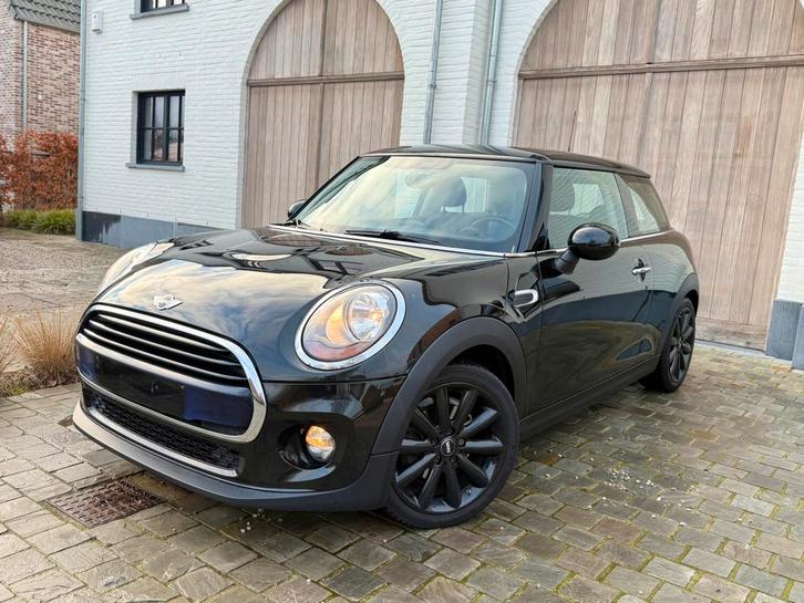 Mini Cooper D 1.5 diesel “Black édition” euro 6b, Autos, Mini, Particulier, Cooper, ABS, Phares directionnels, Airbags, Air conditionné