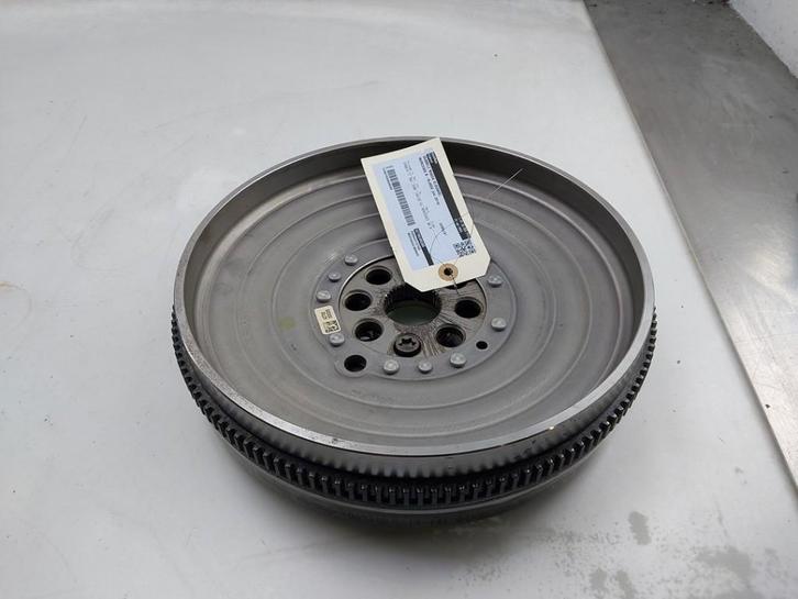 VLIEGWIEL DUBBELE MASSA Mercedes-Benz B (W246), Auto-onderdelen, Motor en Toebehoren, Mercedes-Benz, Gebruikt