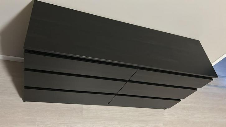 NOUVEAU ! Commode noire à vendre, Maison & Meubles, Armoires | Commodes, Neuf, 5 tiroirs ou plus, Enlèvement