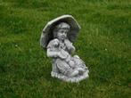 tuinbeeld beeld meisje met paraplu, Verzamelen, Beelden en Beeldjes, Nieuw, Ophalen of Verzenden