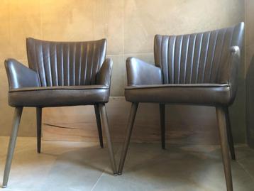 mooie stoelen vintage  beschikbaar voor biedingen